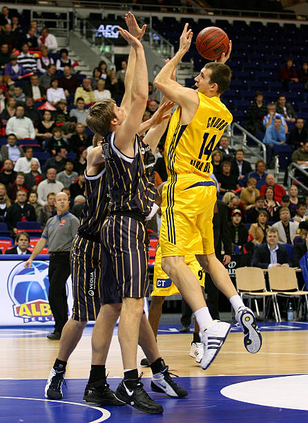 的竞争力下 的竞争力下