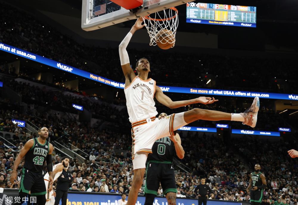 队围绕核心 队围绕核心