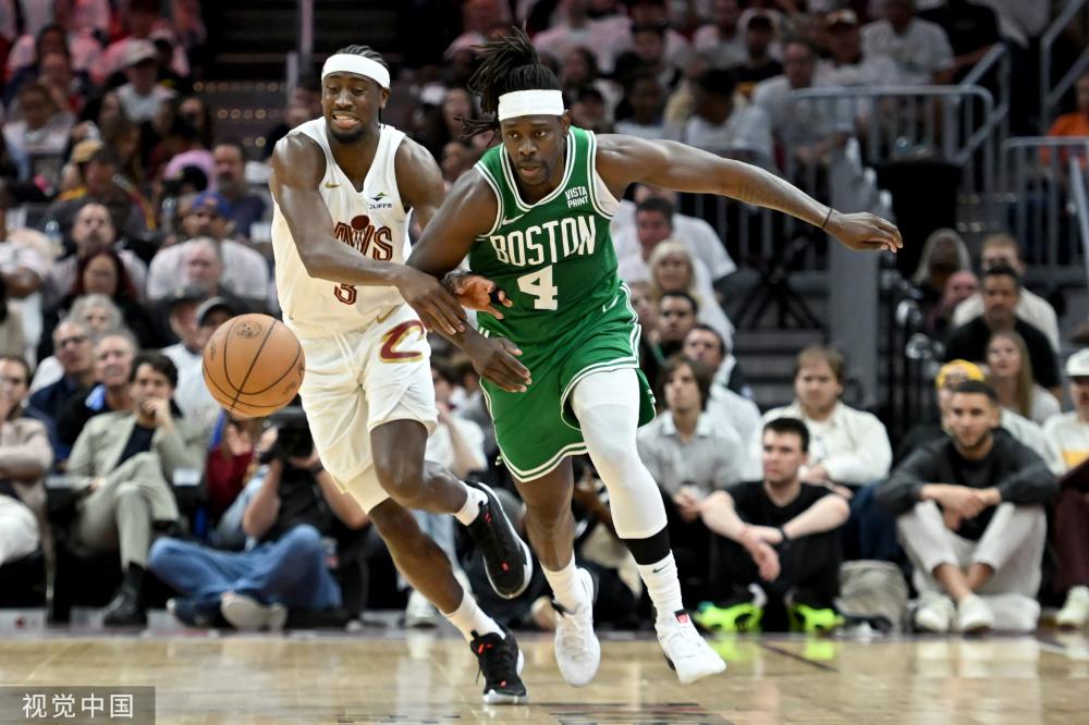 当两队在友 当两队在友