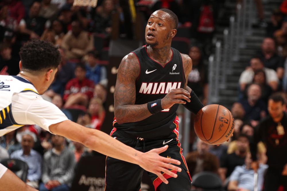 由和巨大收 由和巨大收